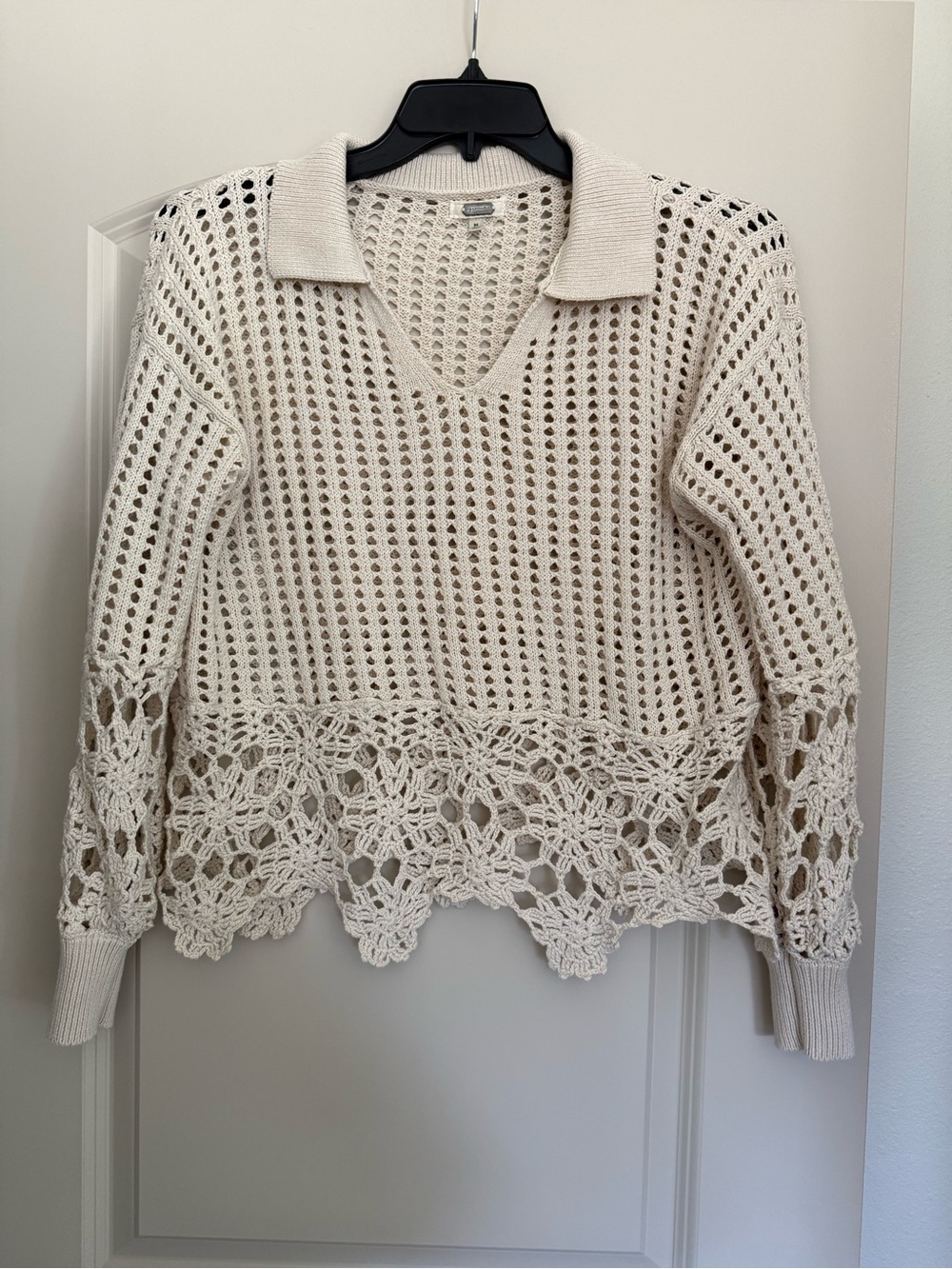 gimmicks by BKE Cream Open-Knit V-Neck Sweater with Crochet Hem